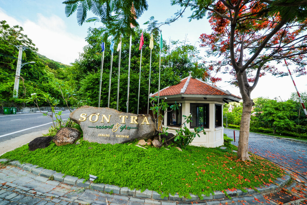 Hotel Son Tra Resort, Da Nang, photo