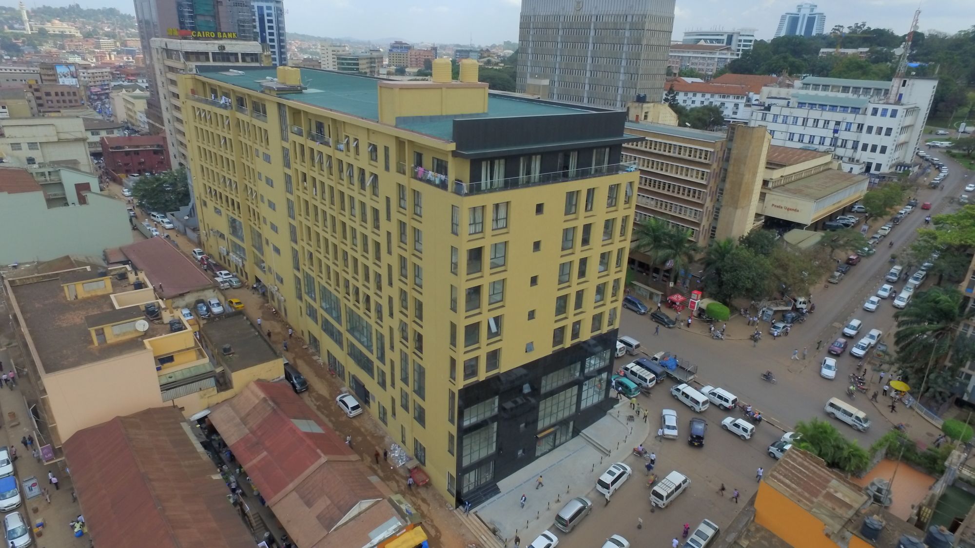 Фото Boulevard Suites