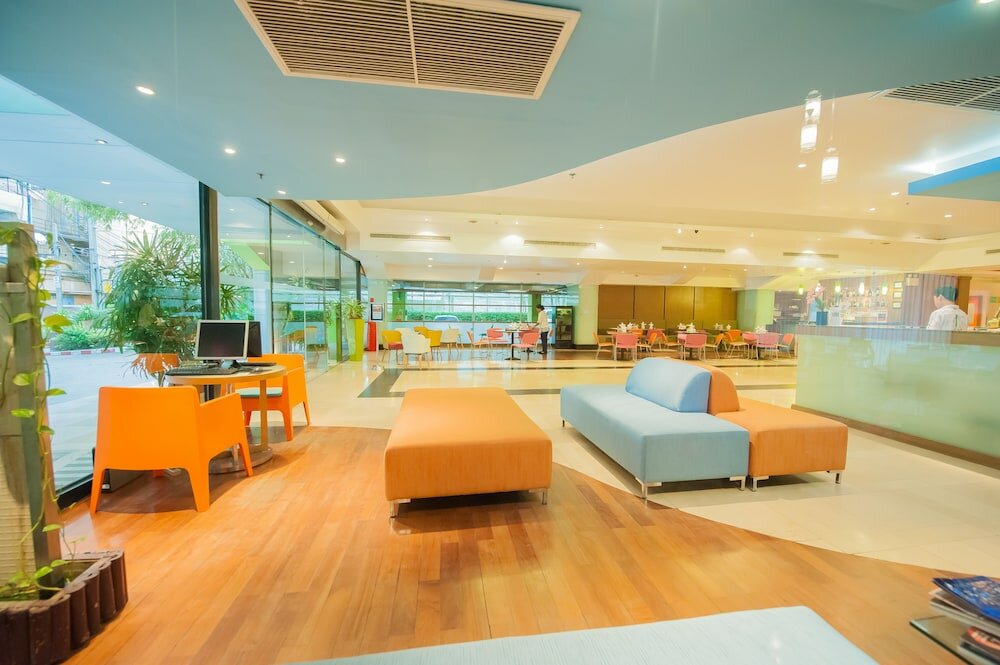 Фото The Seasons Bangkok Huamark