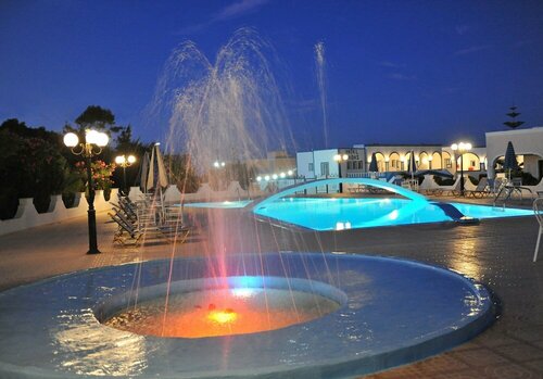 Гостиница Hotel Lodos в Картерадосе
