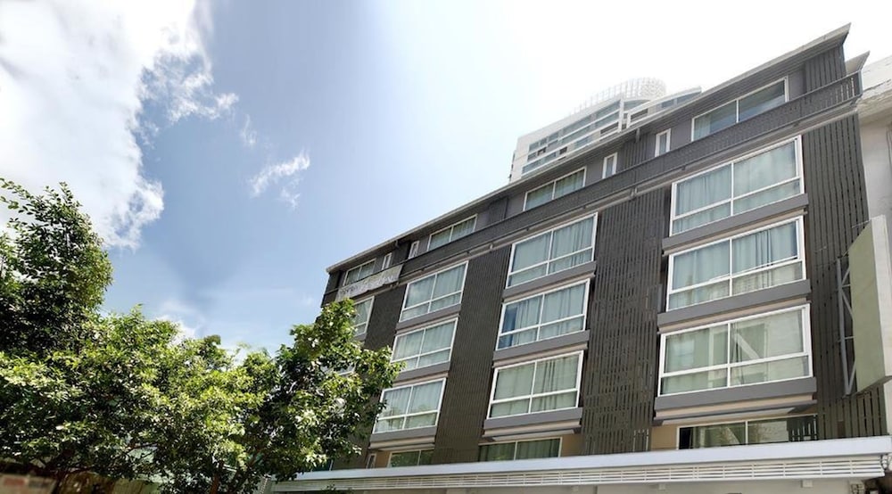 Фото Nantra Silom