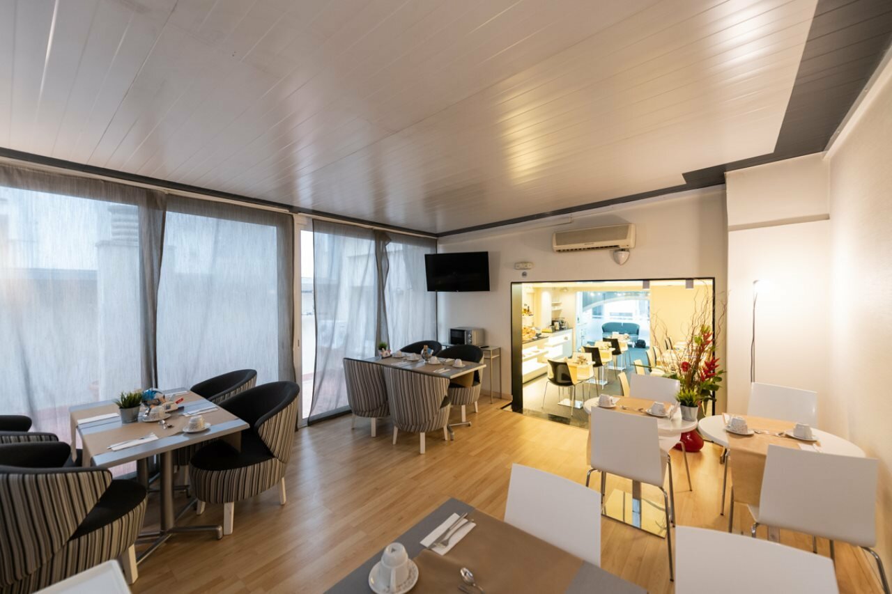Фото Atenea Rekord Suites