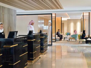 Гостиница Mövenpick Hotel Tahlia Jeddah