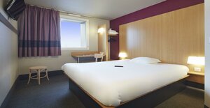 B&b Hotel Paris Porte De La Villette (Centre-Val de Loire, Indre-et-Loire, Arrondissement de Tours, Monts, Rue Émile Reynaud), hotel