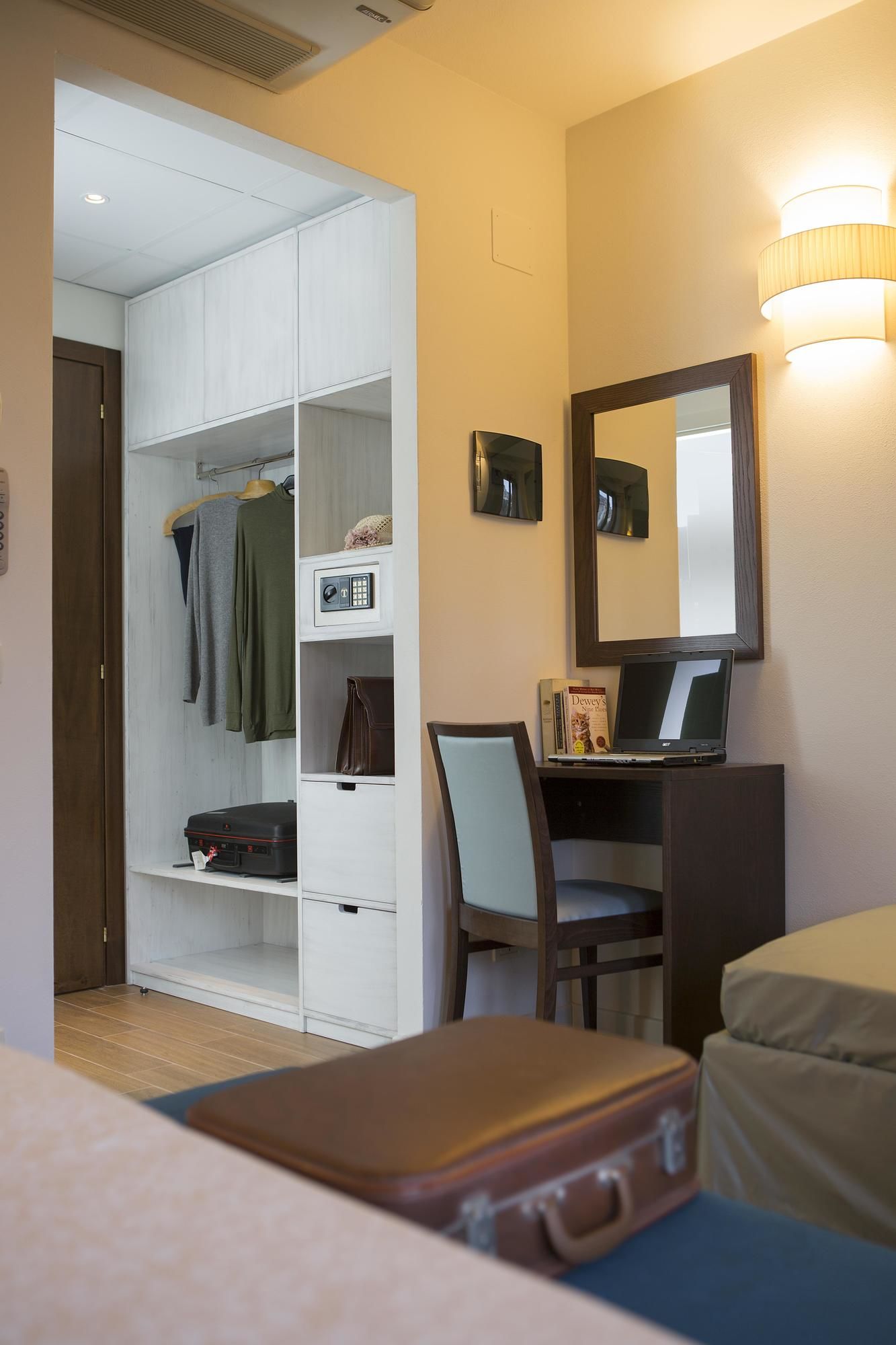 Фото Hotel Alma Domus