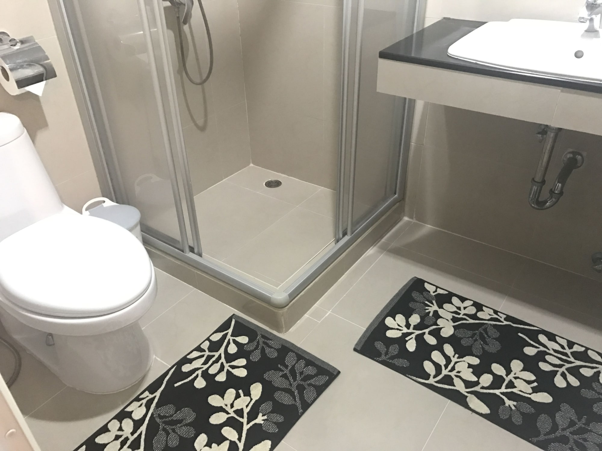Фото 14 Place Sukhumvit Suites - Sha Plus