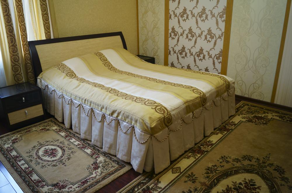 Фото Майский сад