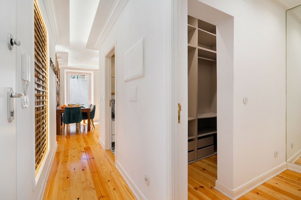 Фото Great Location & Family Apartment