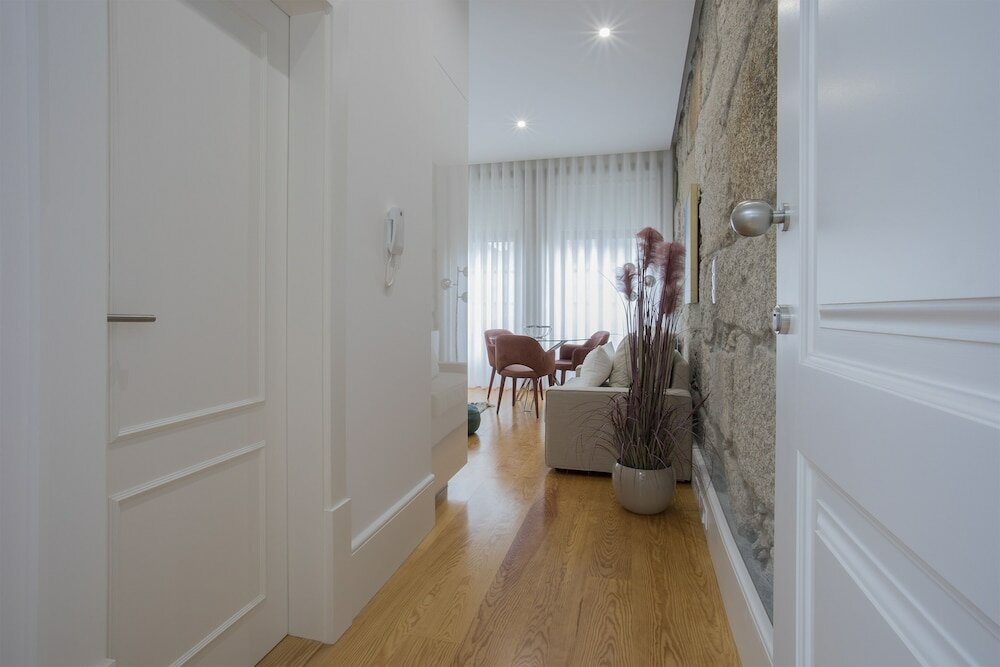 Фото Downtown Porto Spot