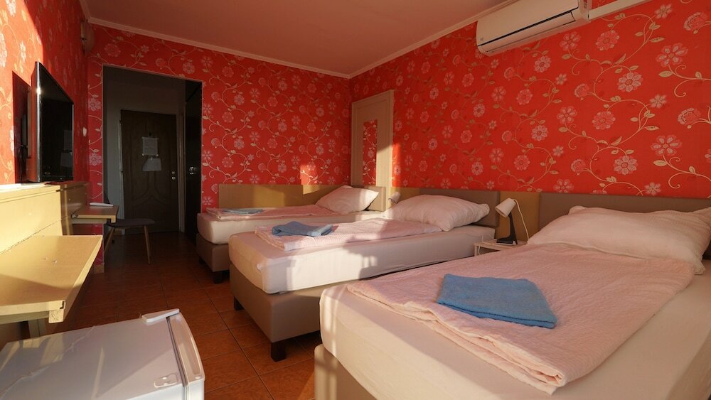 Фото Plage Hotel Siófok