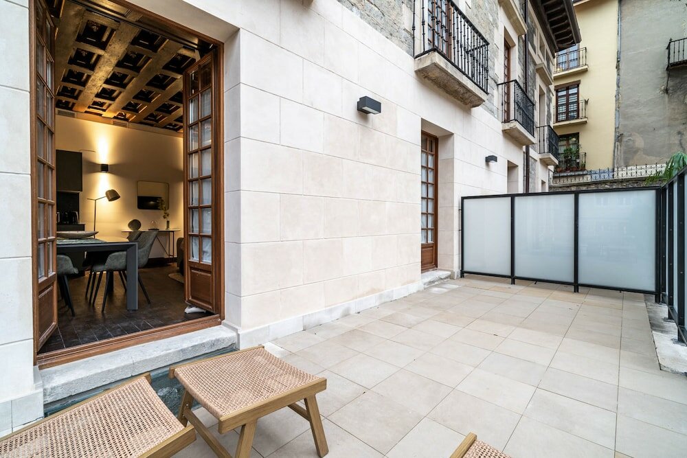 Фото Limehome Vitoria Palacio Álava-Velasco