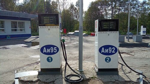 Gas station Surgutneftegas, Tver Oblast, photo