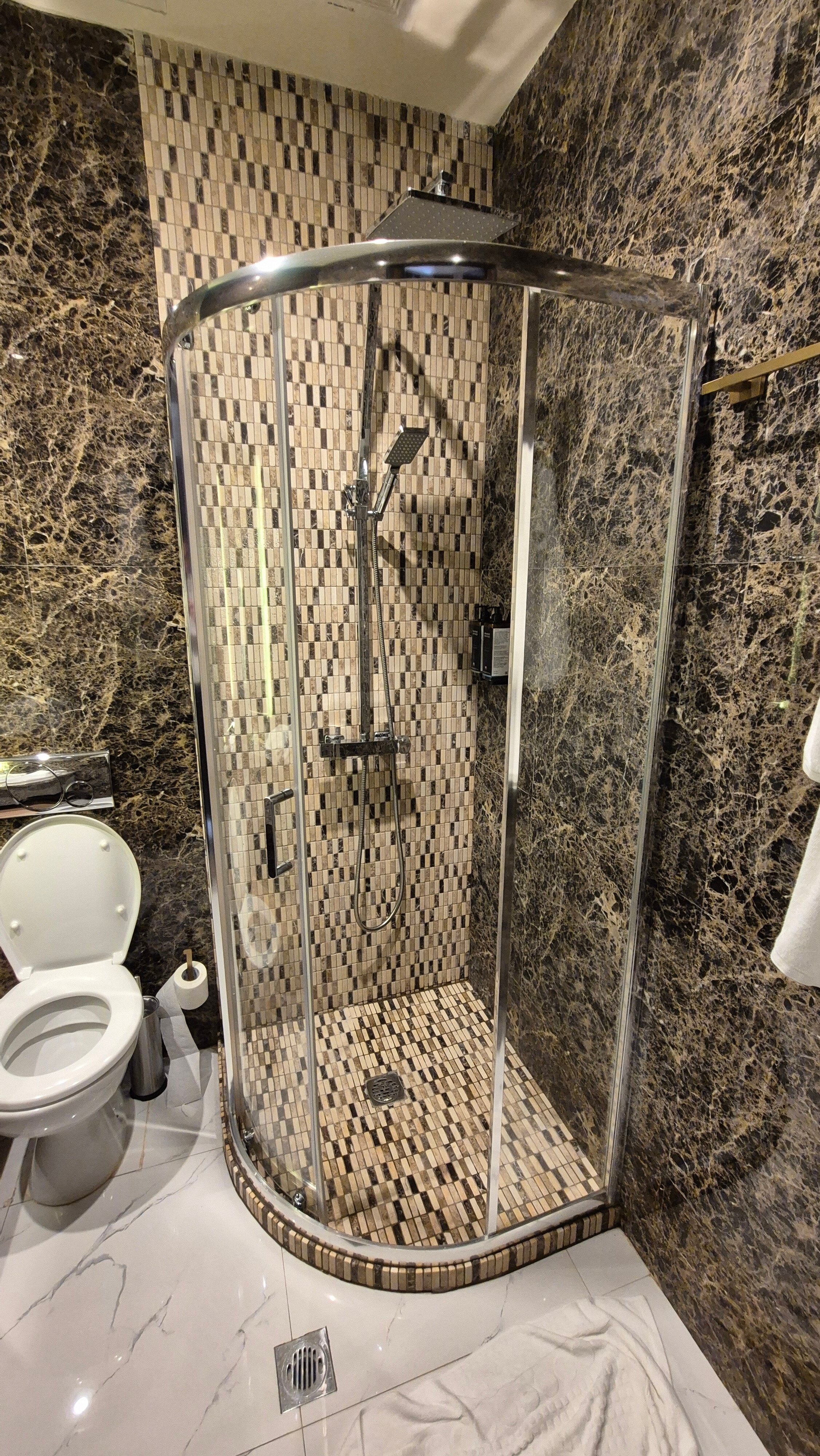 Фото Eighty Eight Hotel and SPA