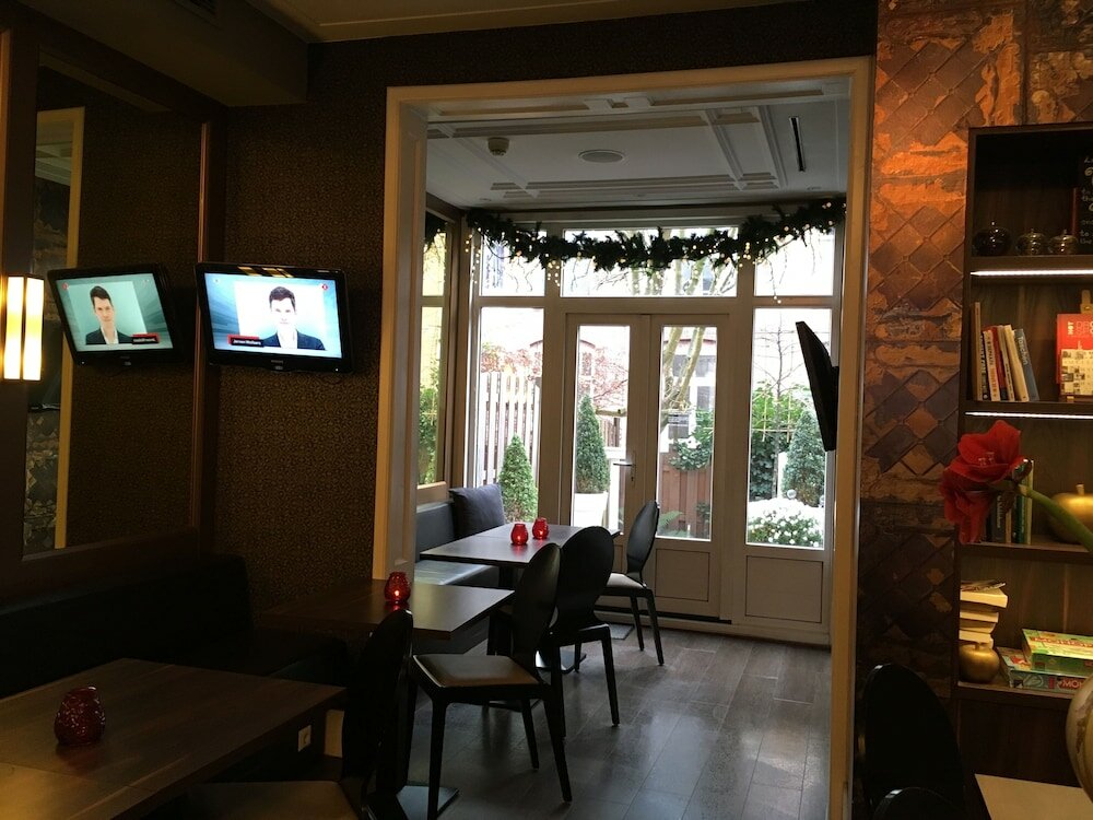 Фото Apple Inn Hotel