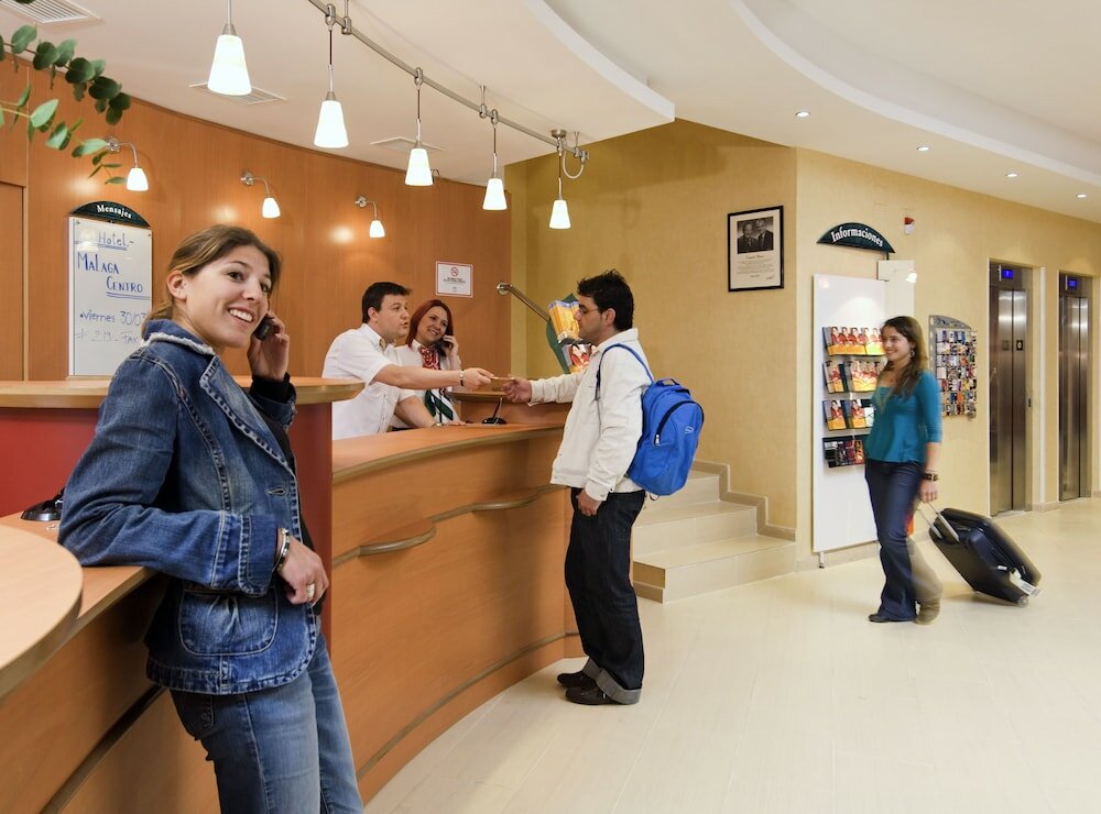 Фото Ibis Malaga Centro Ciudad