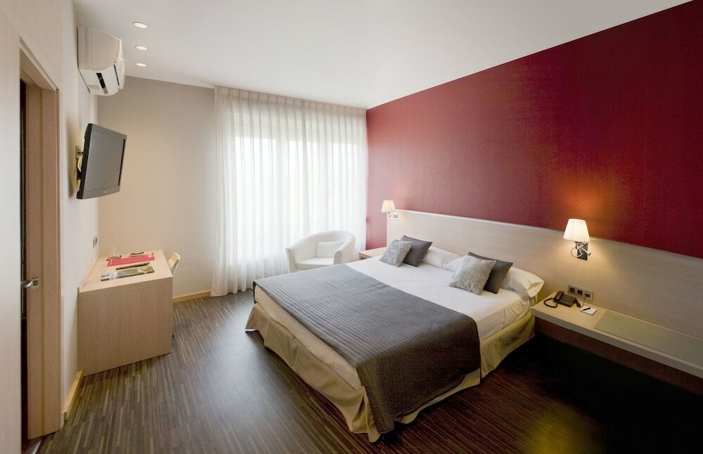 Фото Hotel Asturias