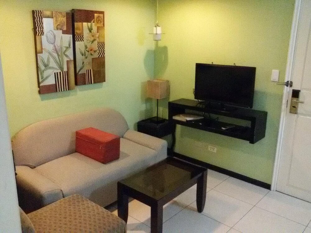 Фото Ralph Anthony Suites