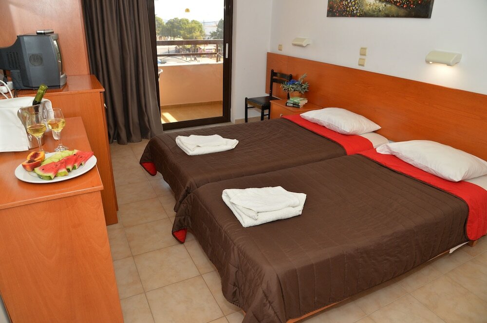 Фото Hotel Heleni Beach