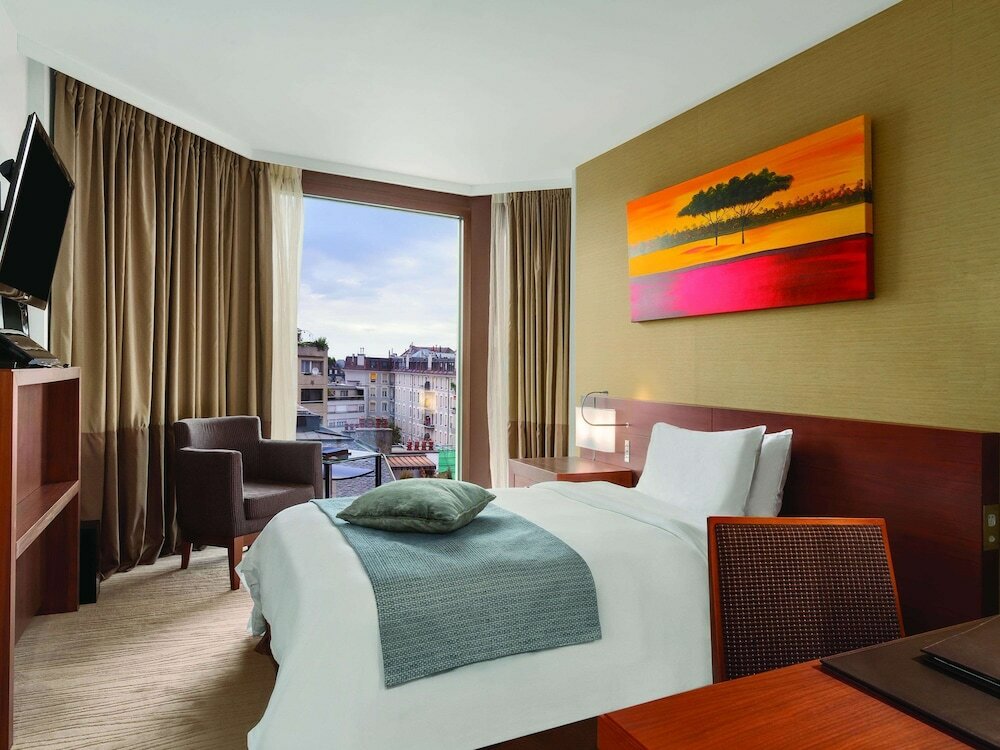 Фото Fairmont Grand Hotel Geneva