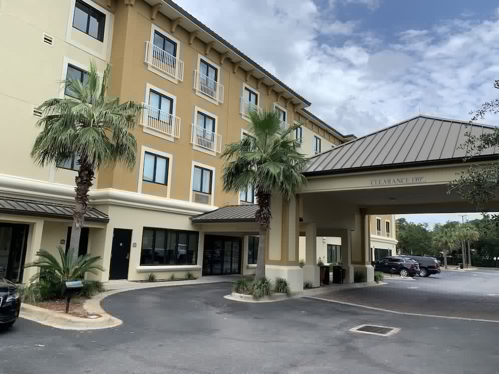 Фото Comfort Inn And Suites