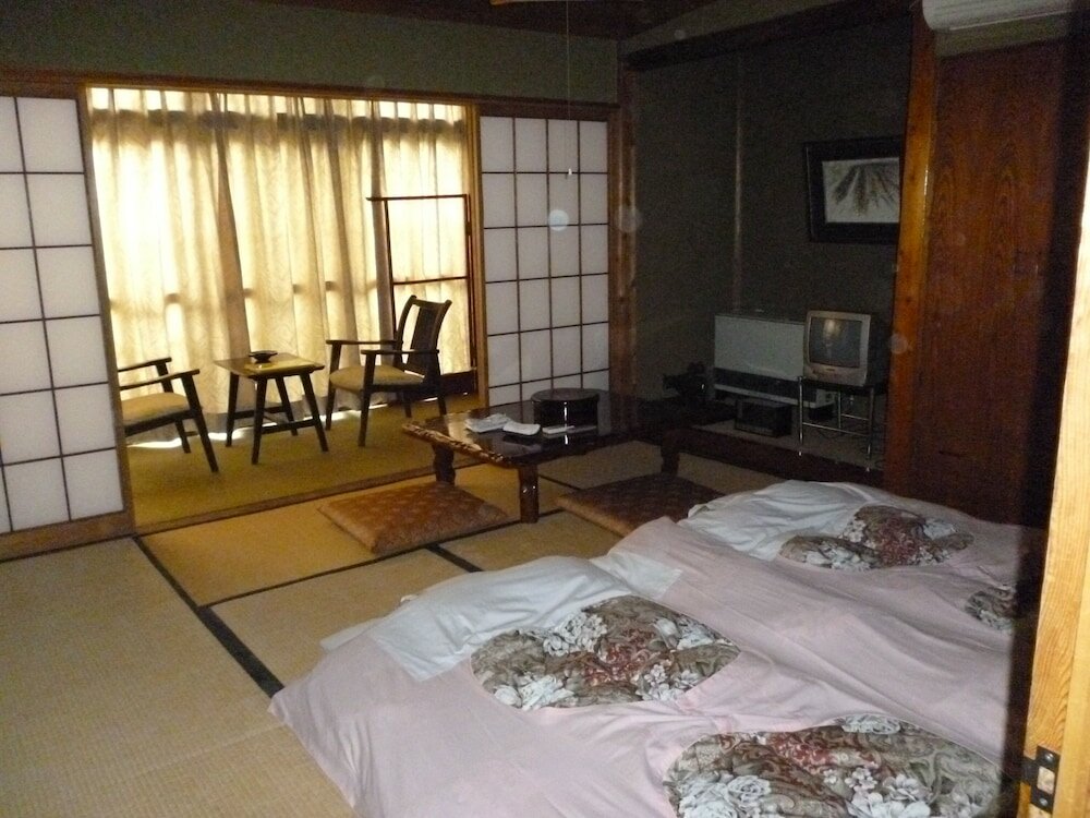 Фото Uotoshi Ryokan