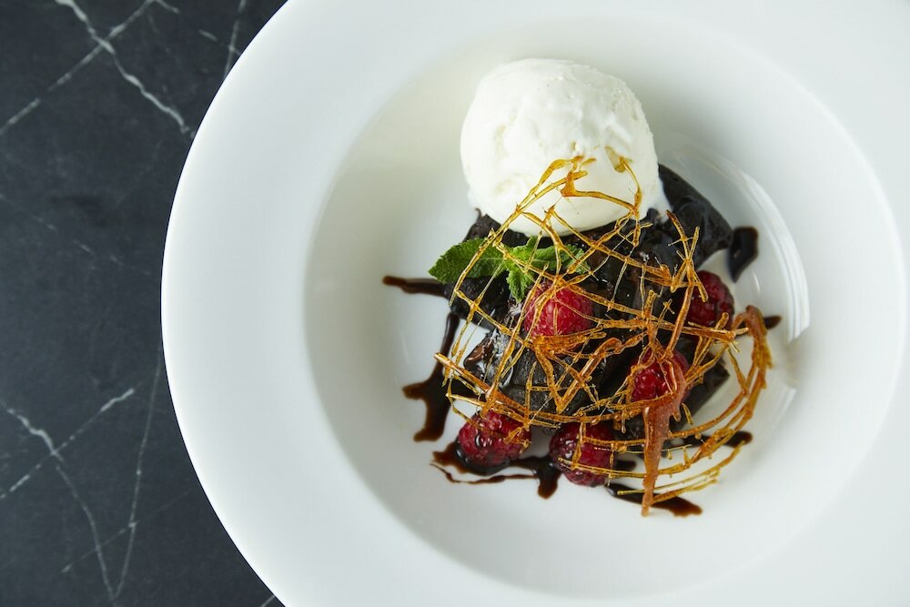 Фото Courtyard by Marriott Oxford City Centre