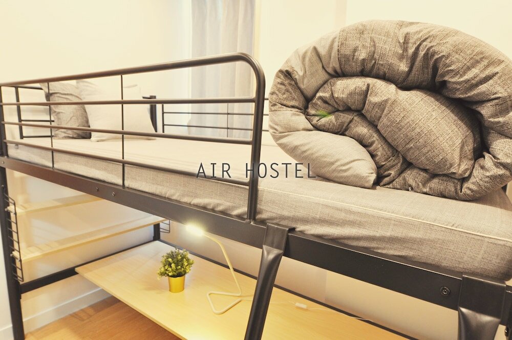 Фото Oyo Hostel Myeongdong 3