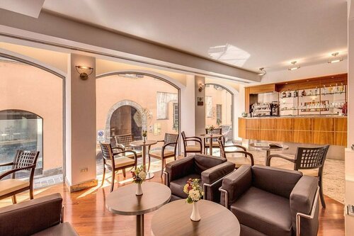 Гостиница Hotel Plinius в Комо
