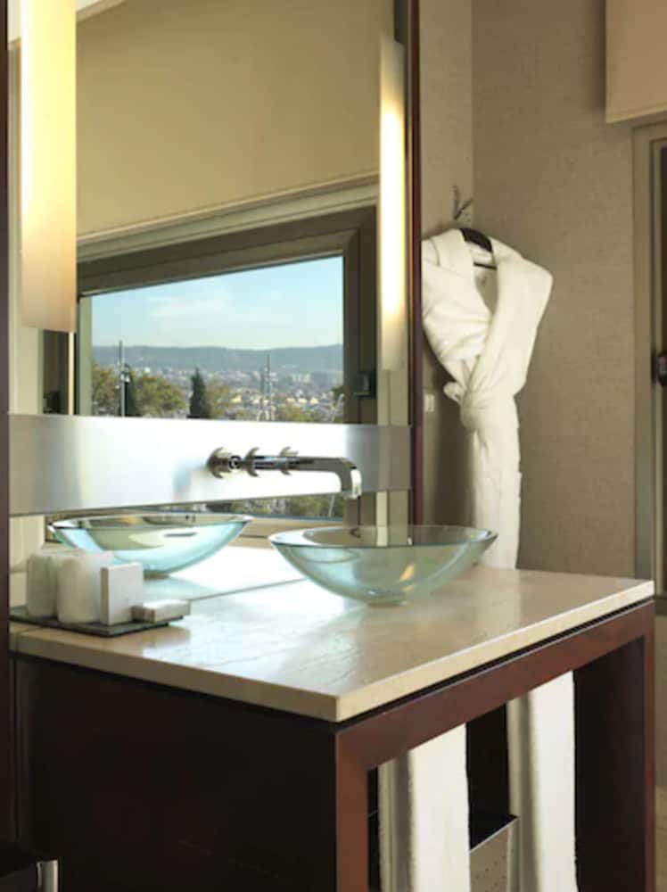 Фото Miramar Barcelona