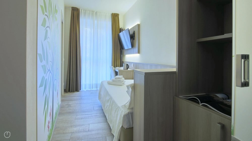 Фото Affittacamere Brenna