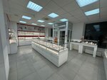 585 Zolotoy (Sovetskaya Street, 66), jewelry store