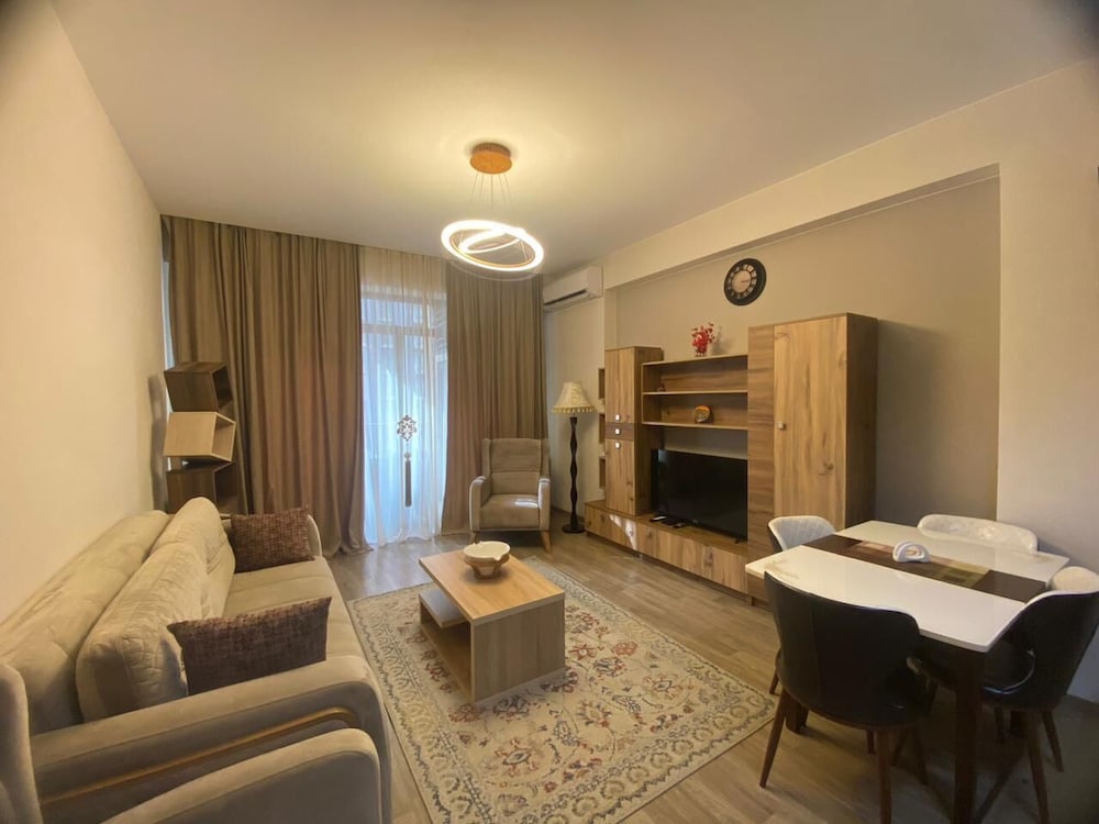 Фото Sol's M2 White Modern Apartments