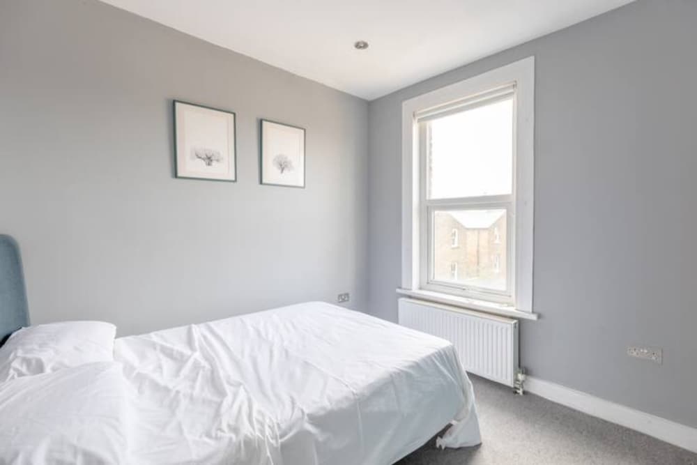 Фото Spacious 2 Bedroom Retreat In East Dulwich