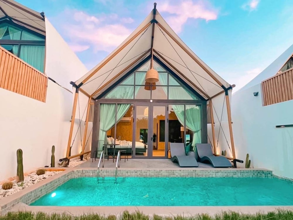 Фото The X10 Private Pool Villa & Resort