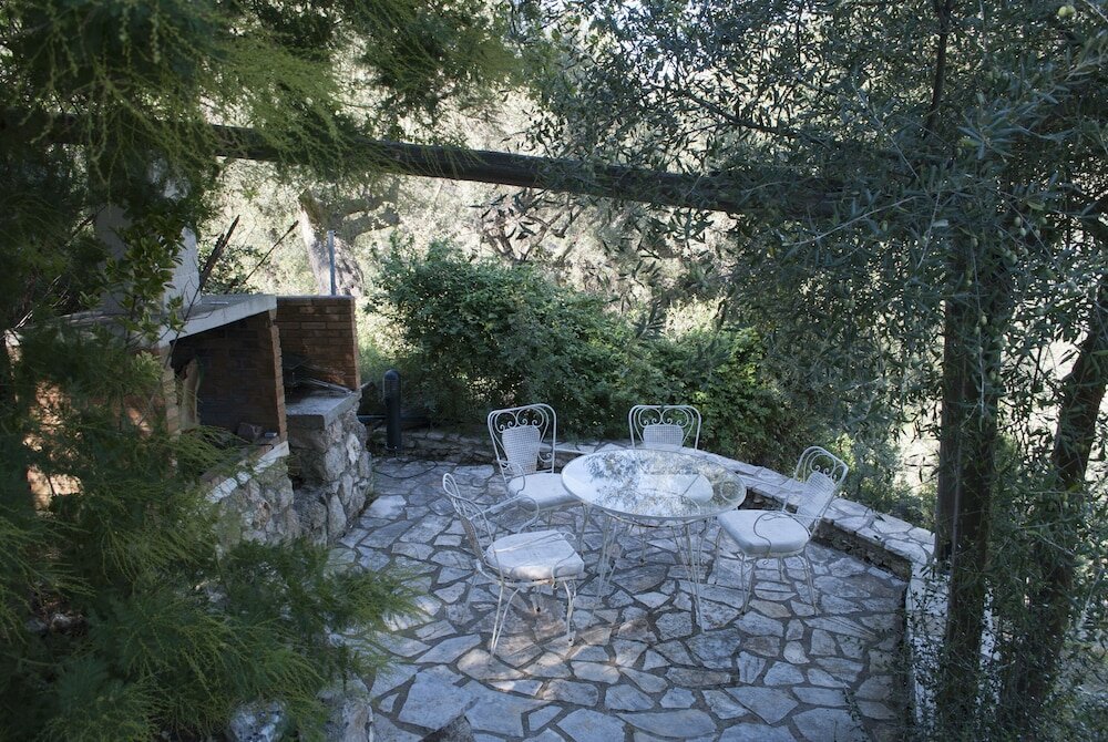 Фото Arethousa Villas