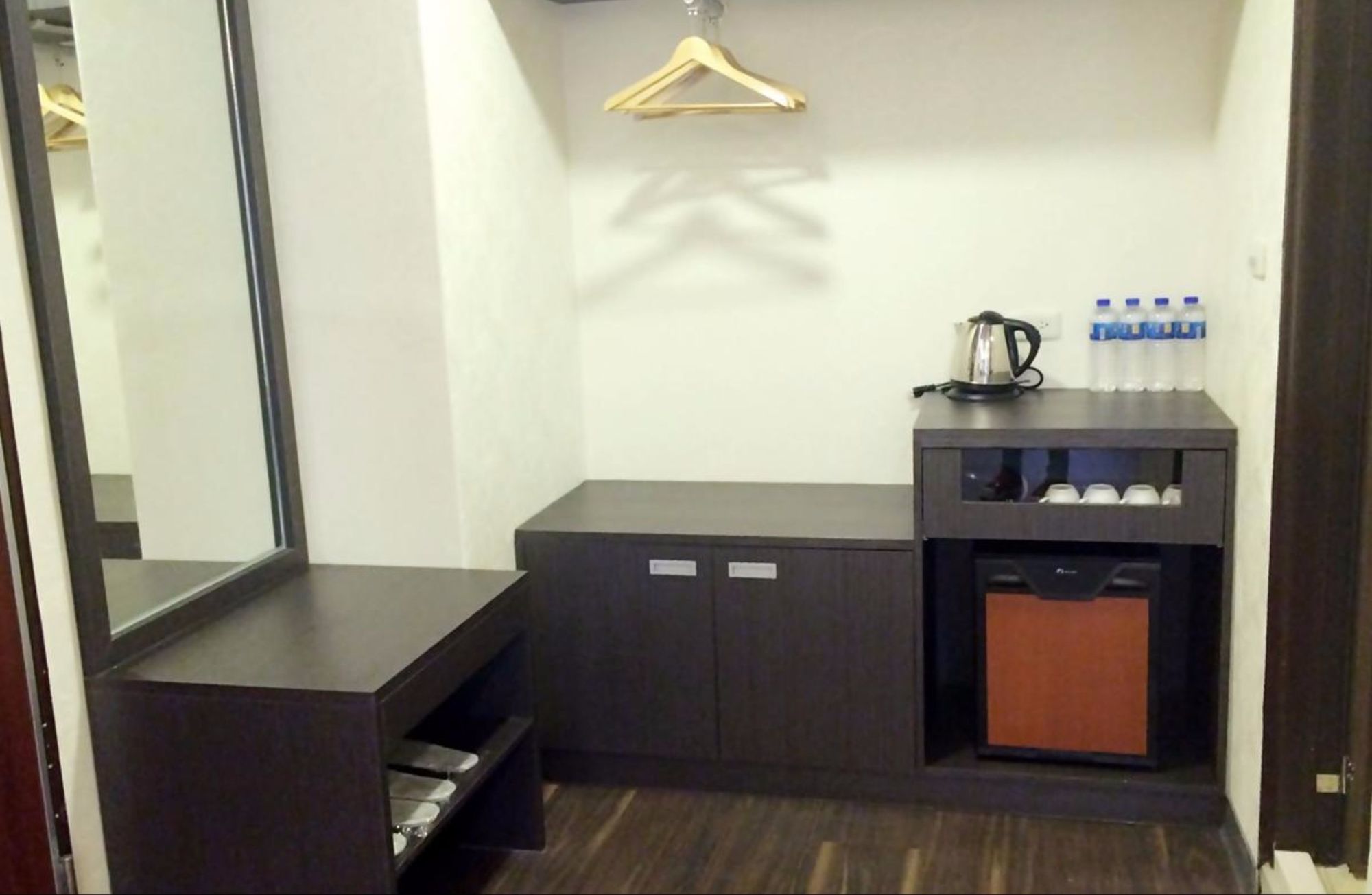 Фото Crystal Hotel