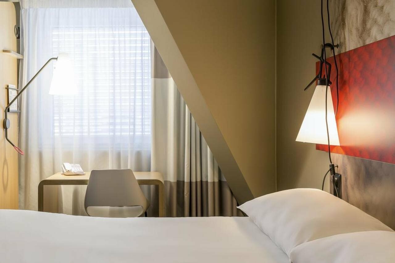 Фото ibis Genève Centre Lac