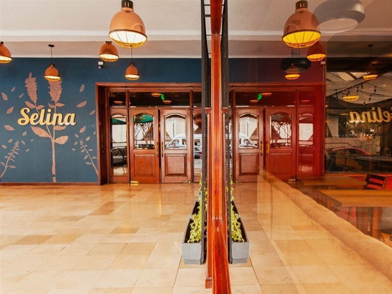 Фото Selina Quito