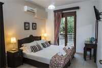 Фото Porto Kalyves Seaside Apartments