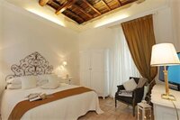 Фото Madonna de’ Monti Suites