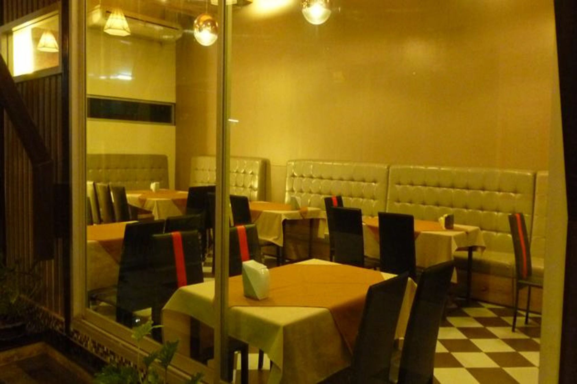 Фото Asia Lampang Hotel