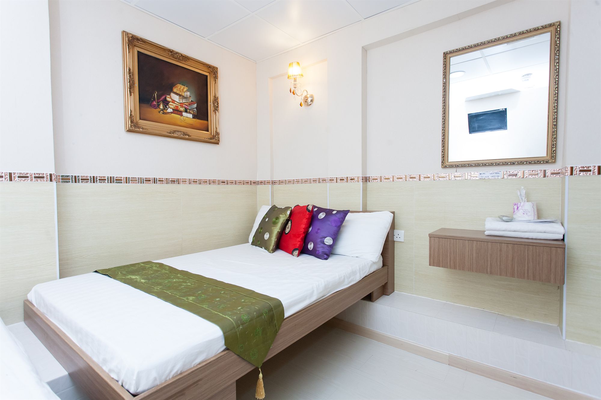 Фото Vincent Hill Guesthouse