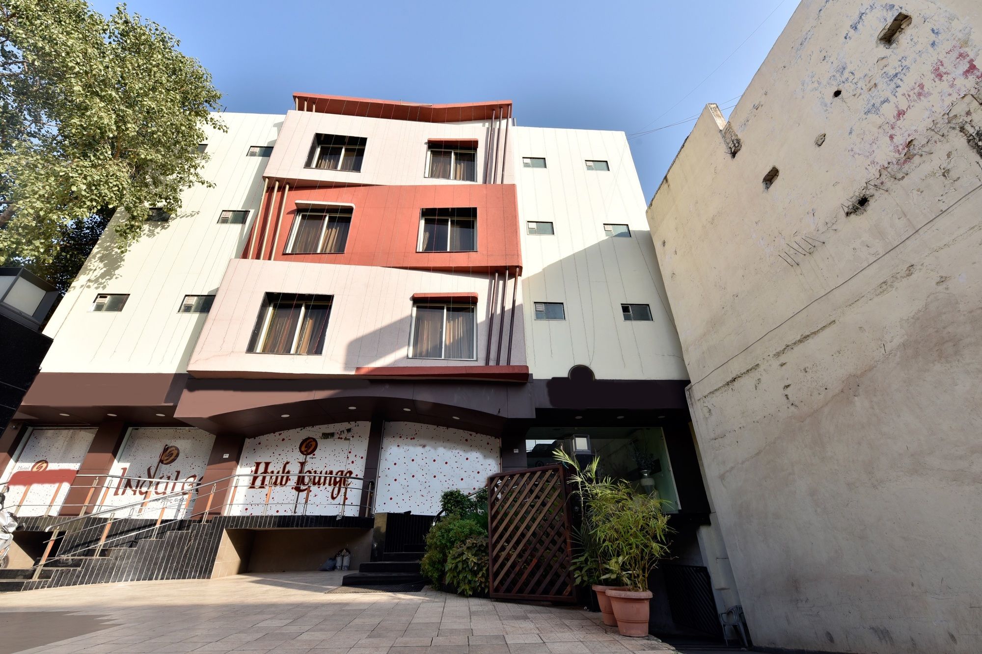 Фото Oyo 4155 Hotel The Sudesh