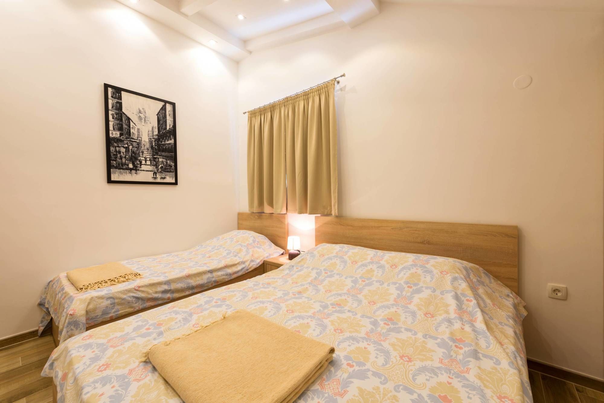 Фото Апартаменты 42' North