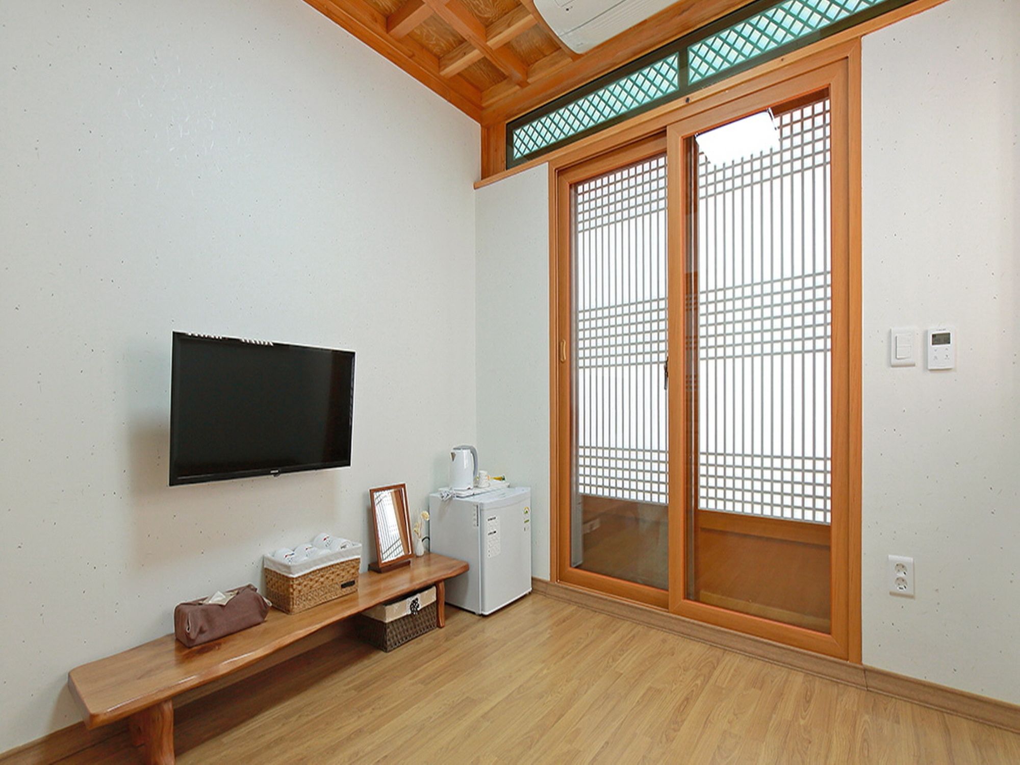 Фото Cheonggong Hanok Stay
