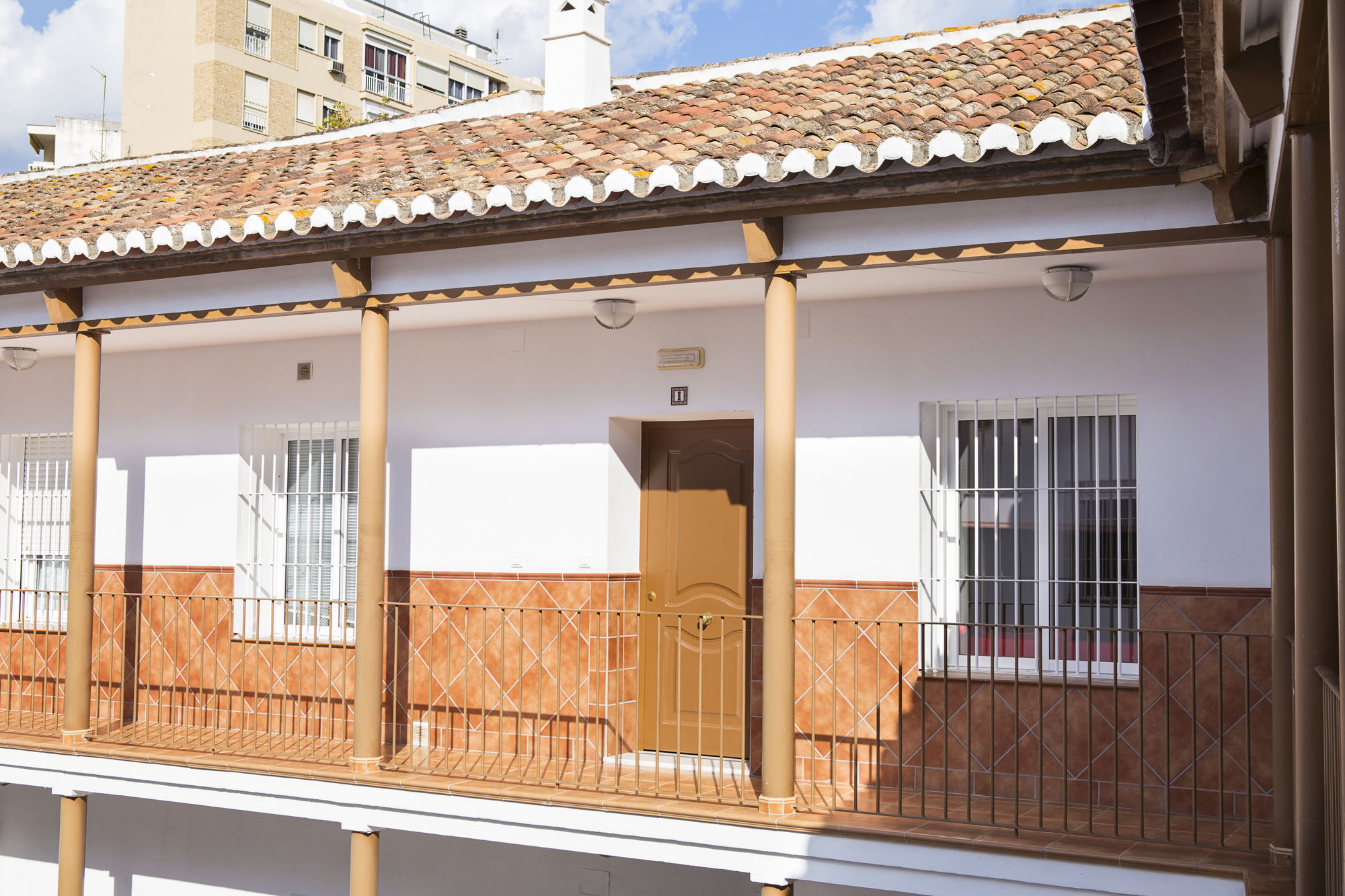 Фото Suncity Plaza Apartments