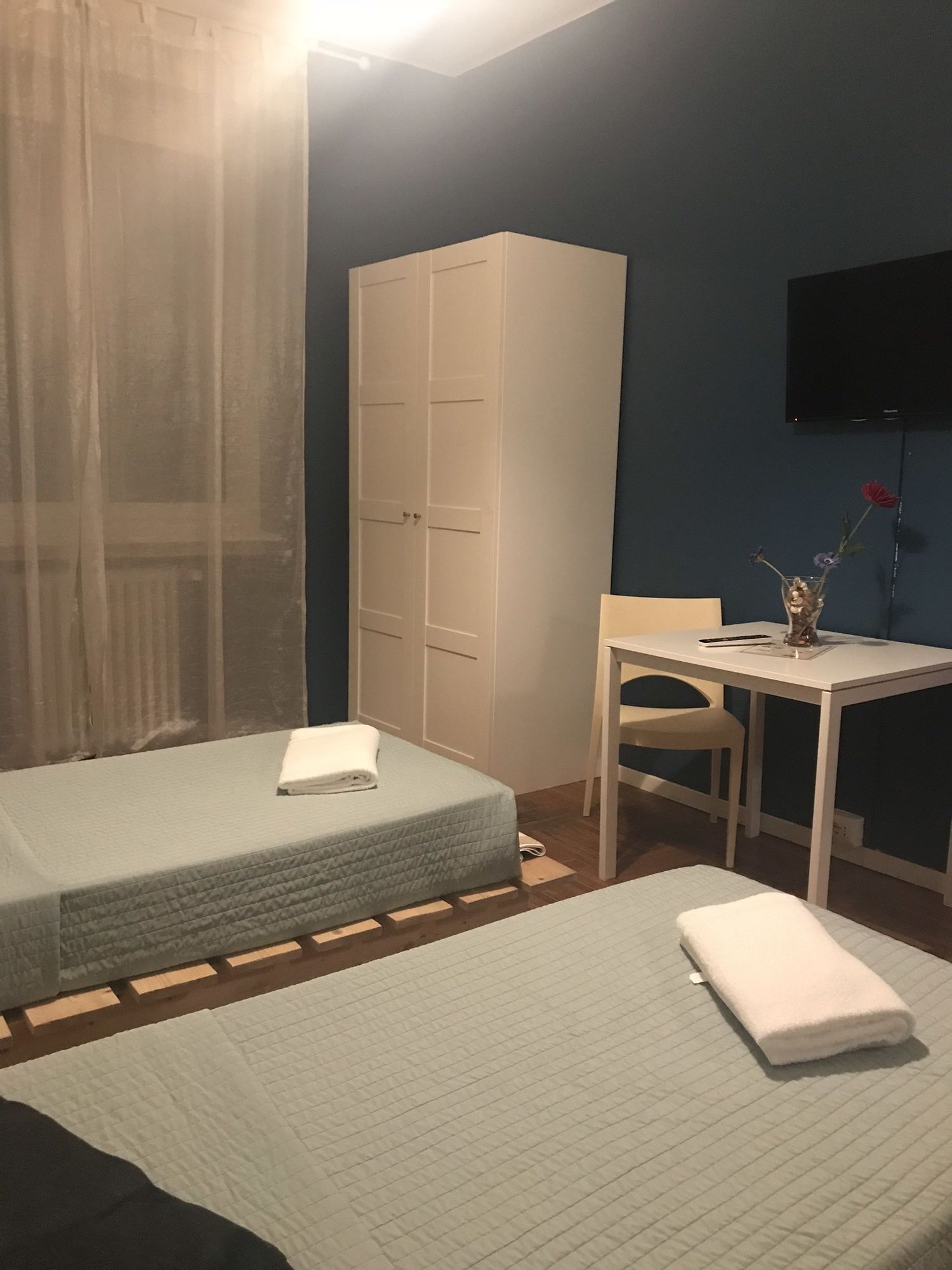 Фото I Am Here - Gioia 71