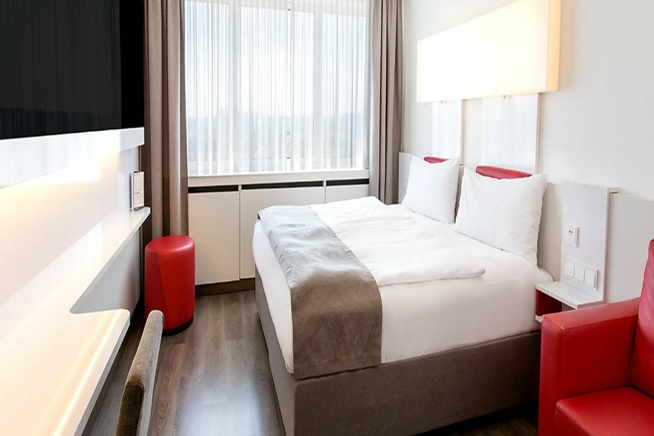 Фото Dormero Hotel Stuttgart