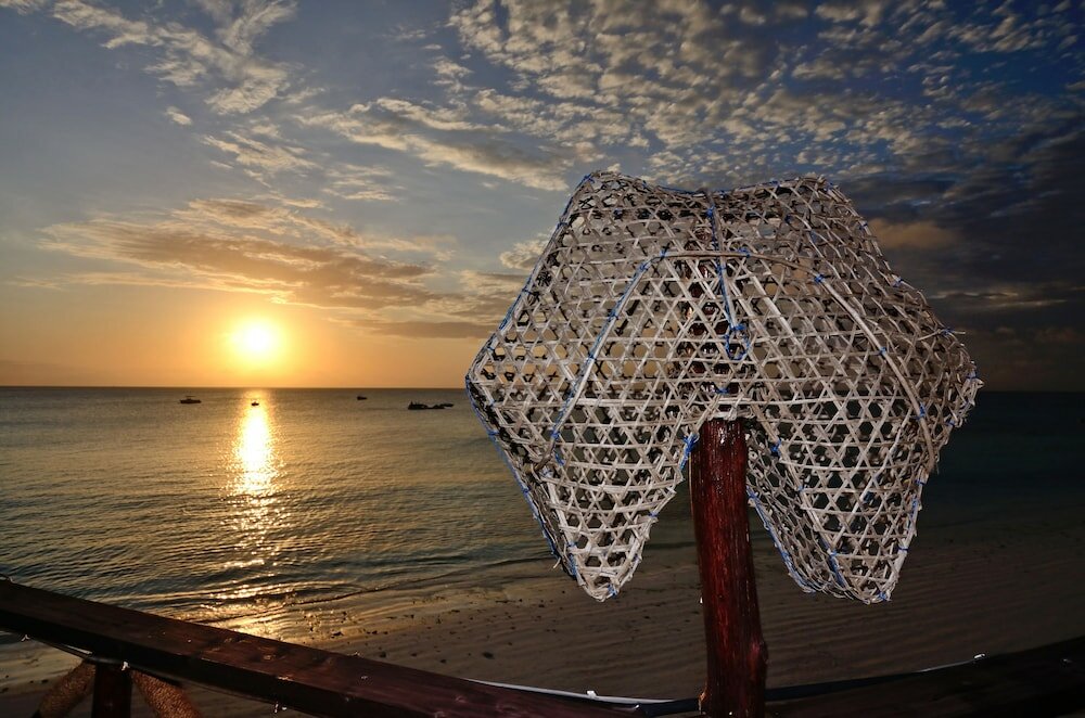 Фото Amaan Beach Bungalows