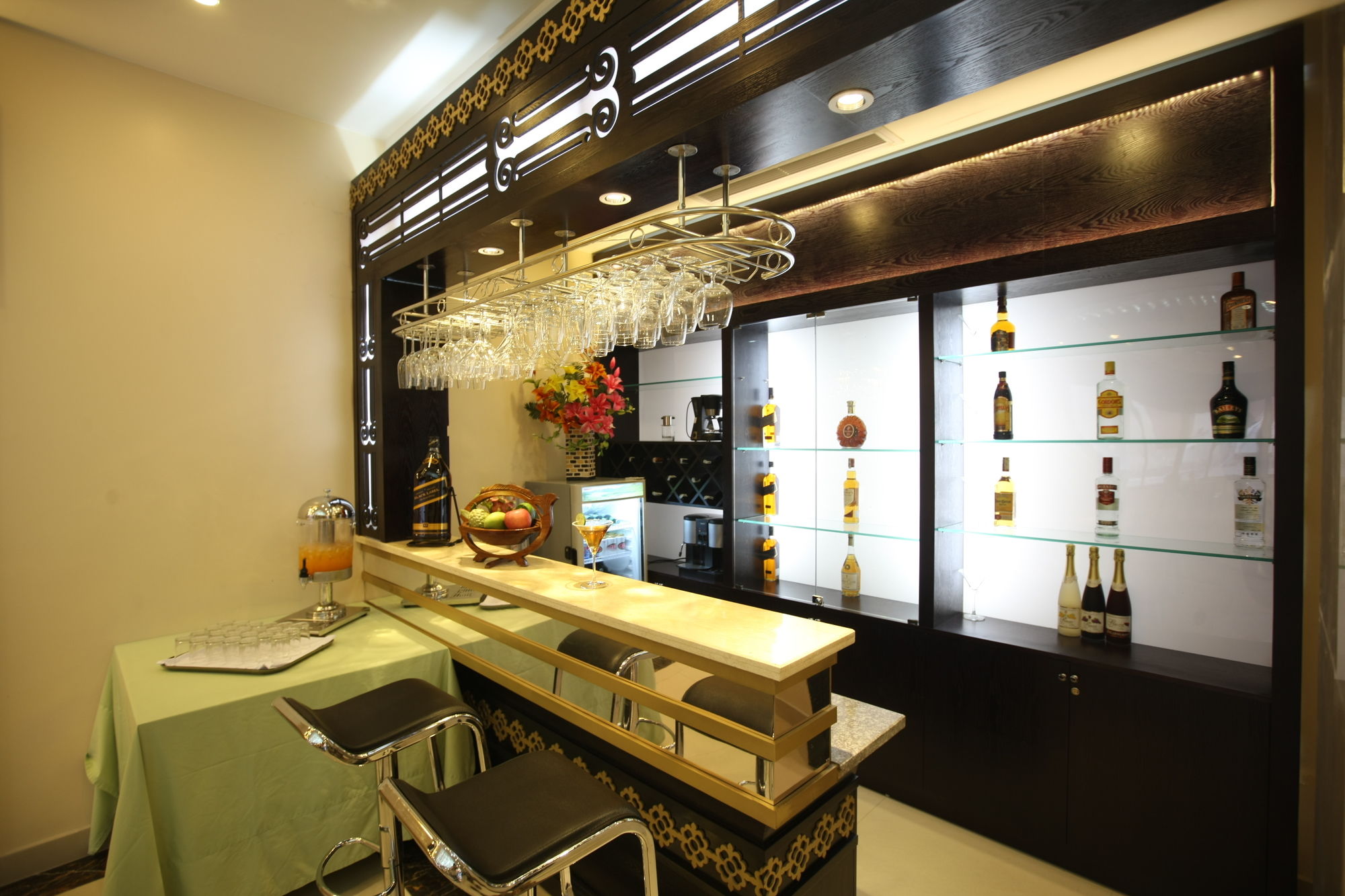 Фото Lac Long Hotel